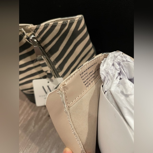 WORTHINGTON BROOKDALE ZEBRA PRINT ANKLE BOOT MEMORY FOAM - Picture 8 of 10